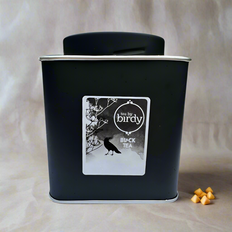 Caramel black tea tin 