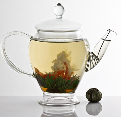 flowering tea - green tea, red lily and peach